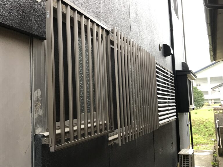 伊万里市｜目隠し・格子取り付け工事