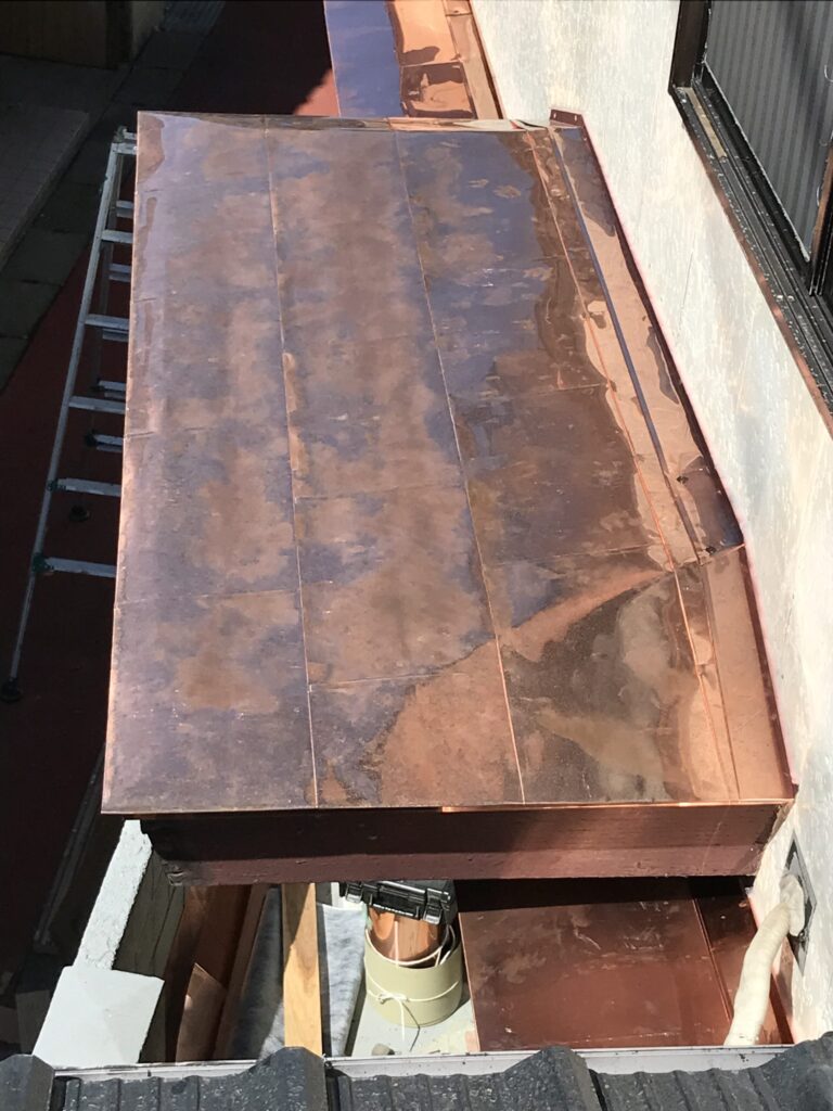 福岡県福岡市｜玄関屋根板金交換工事