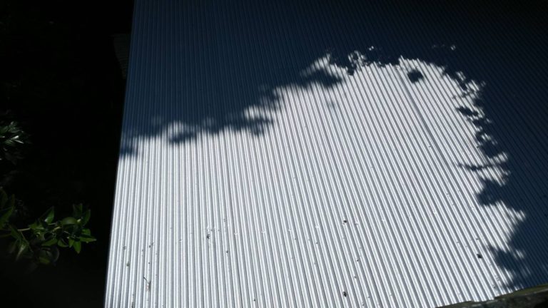 平戸市【T様邸】倉庫屋根ガルバリウム葺き替え工事